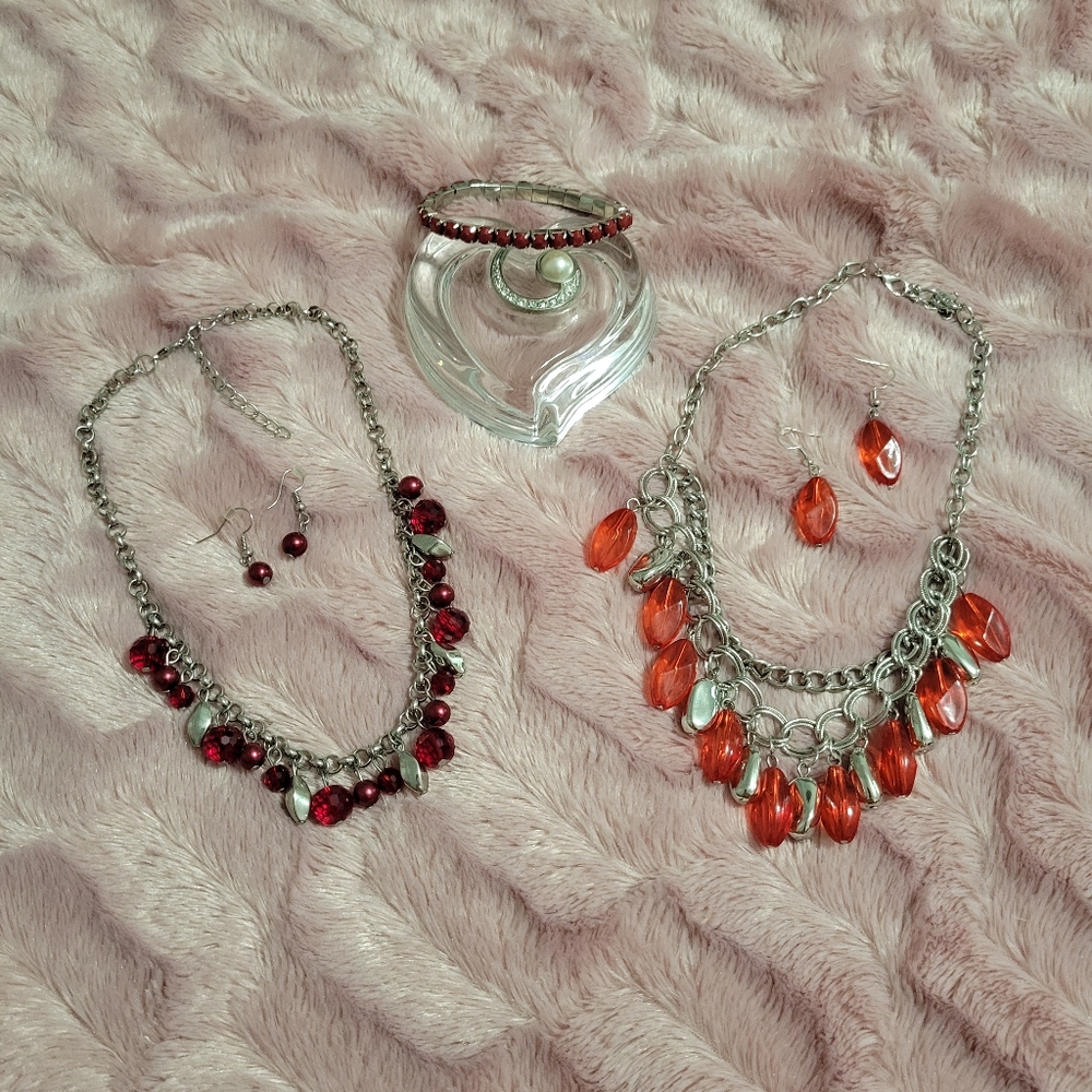 🔴 3 x $25 Red and Orange Necklaces sets